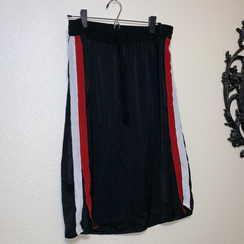 Who What Wear track skirt with side stripes - M